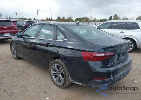 2024 Volkswagen Jetta 1.5T Se from USA, damaged, VIN 3VW7M7BU7RM003609